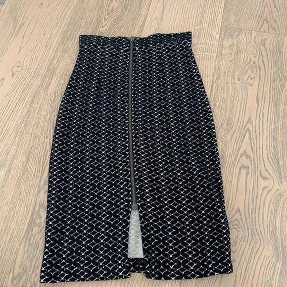 NWOT Anthropologie Maeve Black & Cream Printed Stretchy Pencil Skirt, Size XXS - Picture 3 of 5